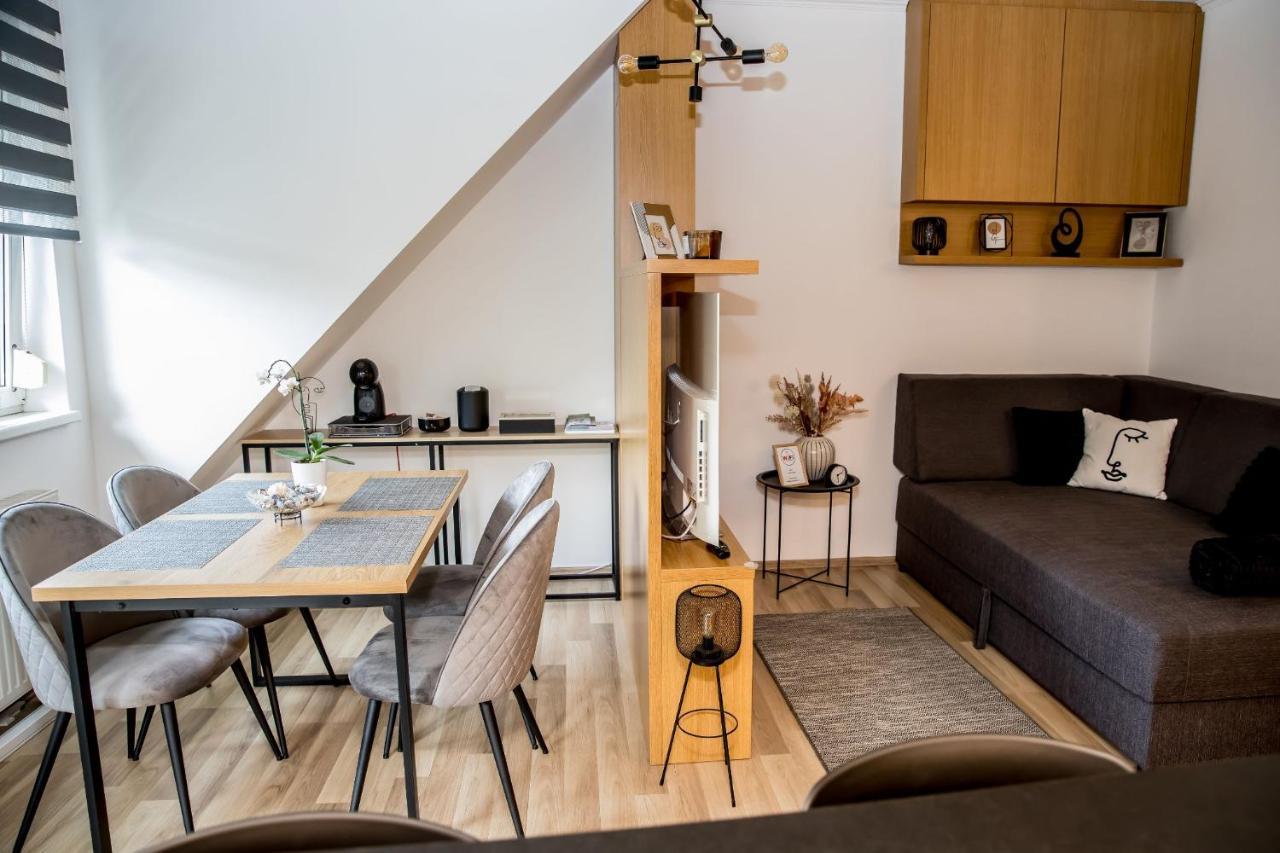 Rose Gold Apartment Zalaegerszeg Dış mekan fotoğraf